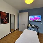 Fair N Square 24 Stunden Self-check In Apartahotel 4*