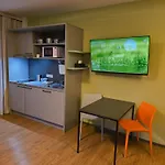 Apartahotel Fair N Square 24 Stunden Self-check In 4*