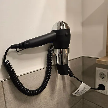 Fair N Square 24 Stunden Self-check In 4* Darmstadt