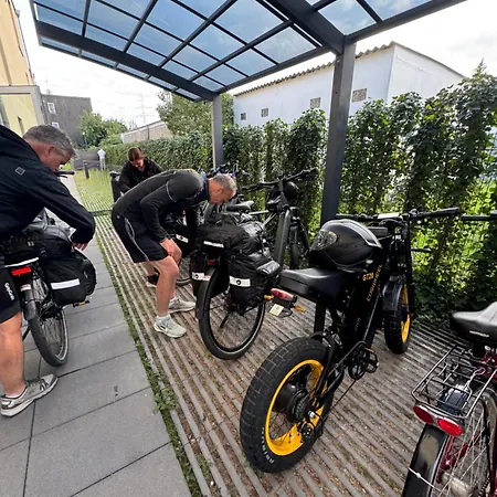 Fair N Square 24 Stunden Self-check In Darmstadt