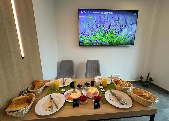 Aparthotel Fair N Square 24 Stunden Self-check In 4*