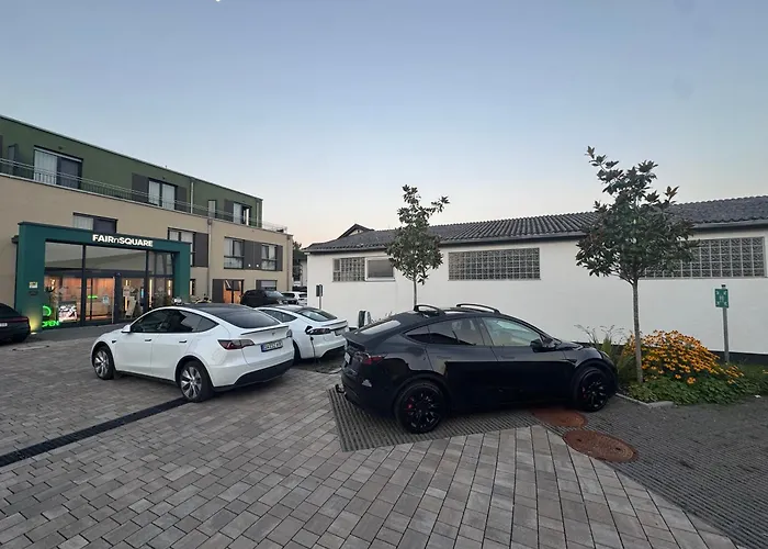 Fair N Square 24 Stunden Self-check In Aparthotel 4*