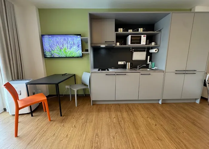 Aparthotel Fair N Square 24 Stunden Self-check In Darmstadt